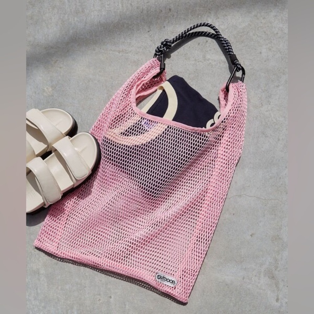 NWOT - JAPAN 🇯🇵 Trendy Summer tote bag shoulder bag from Outdoor Products